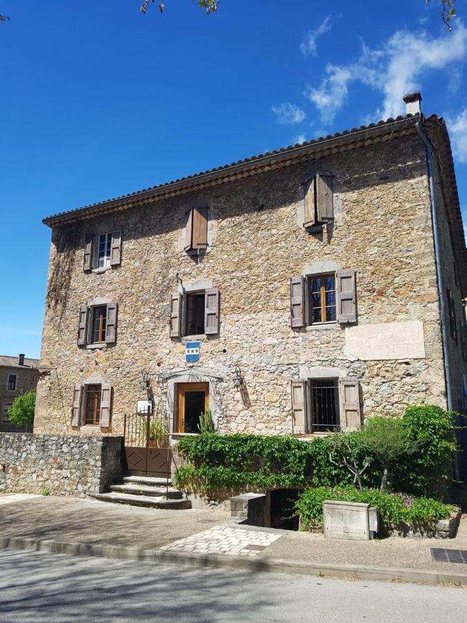 Bed and Breakfast Mas Elena Generargues Exterior foto