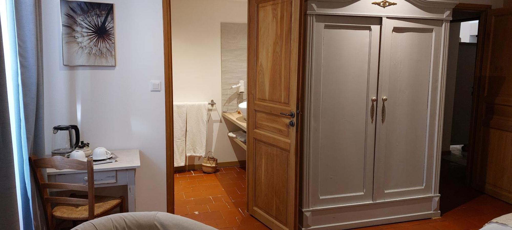 Bed and Breakfast Mas Elena Generargues Exterior foto